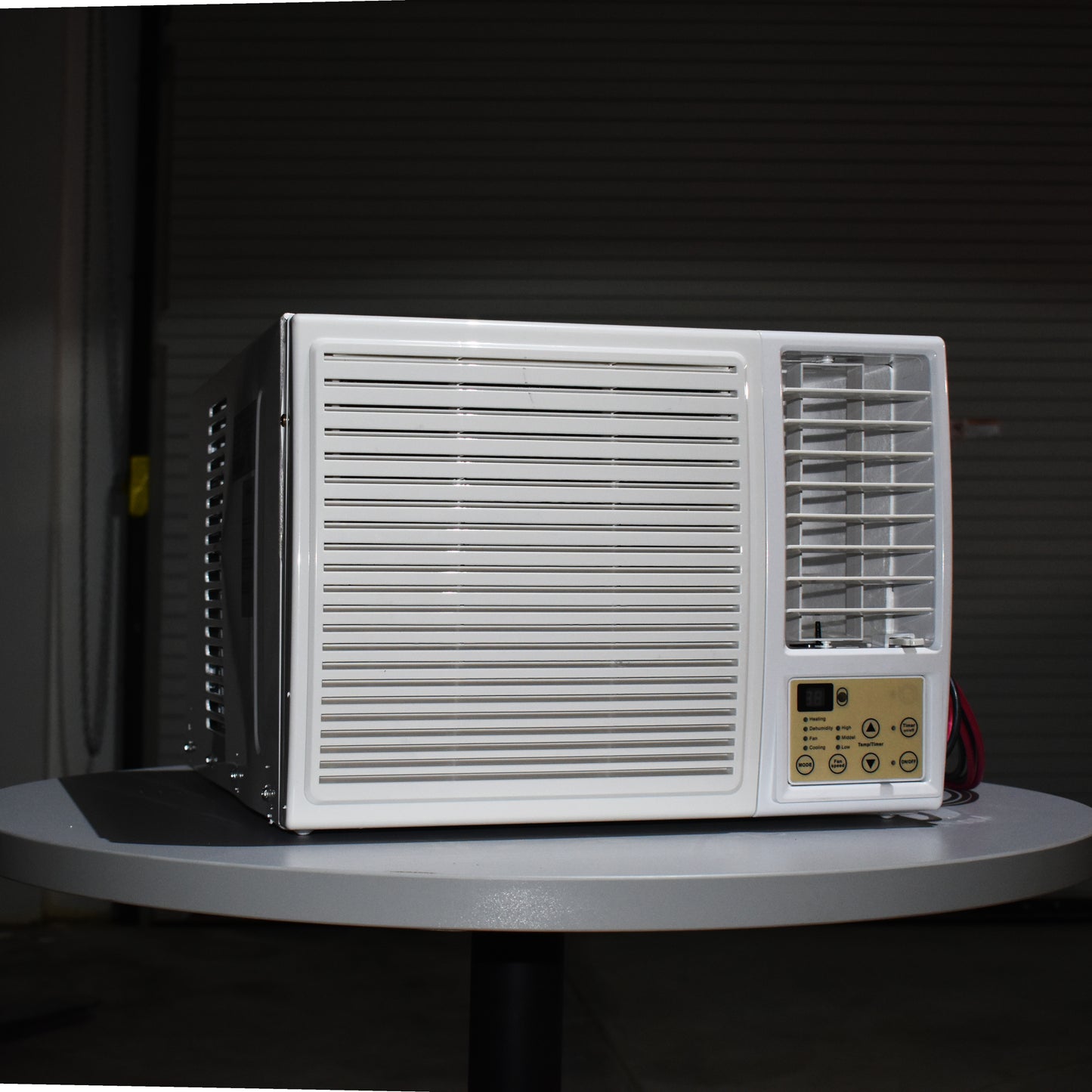 24V DC Window Air Conditioner & Heater runs directly off battery